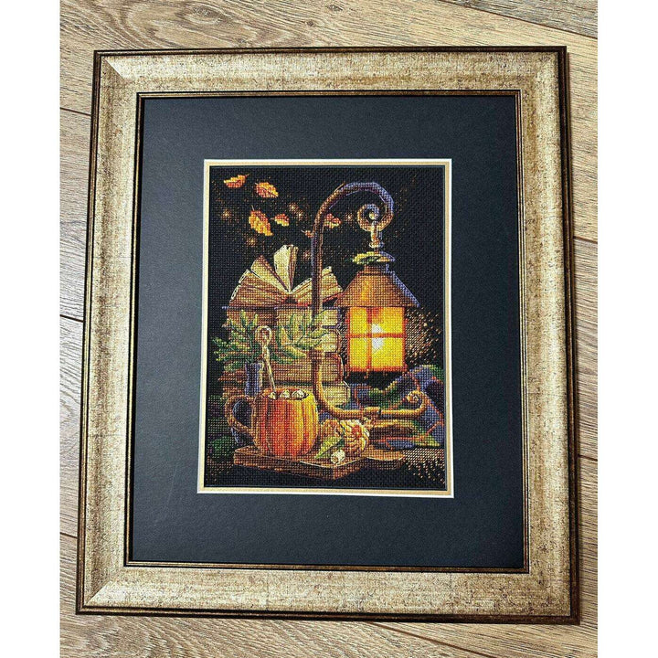 Cozy Autumn R2146 Counted Cross Stitch Kit