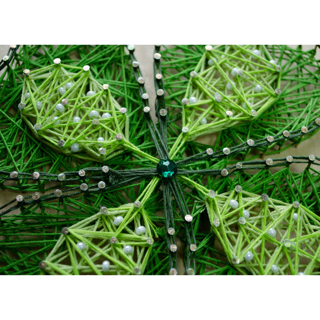 Creative Kit String Art - The magic of the clover