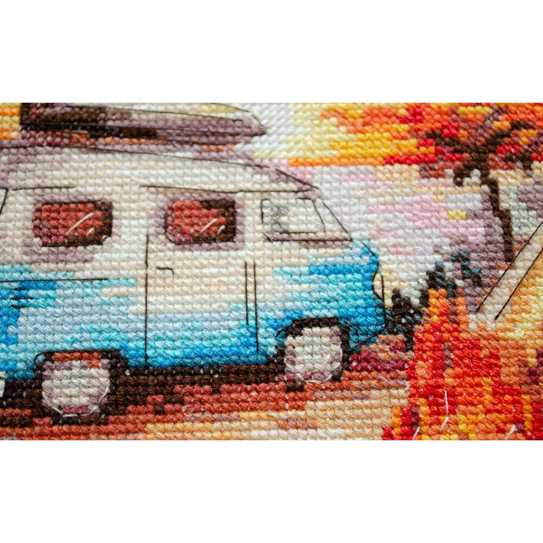 Cross-stitch kit - Beach adventures AH-241