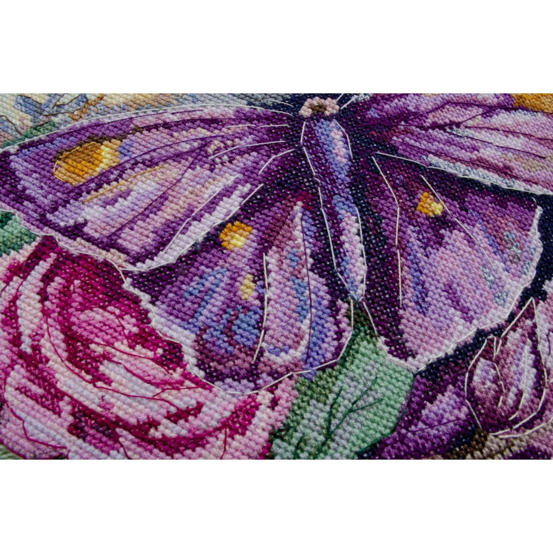 Cross-stitch kit - Enchanted by the moonlight