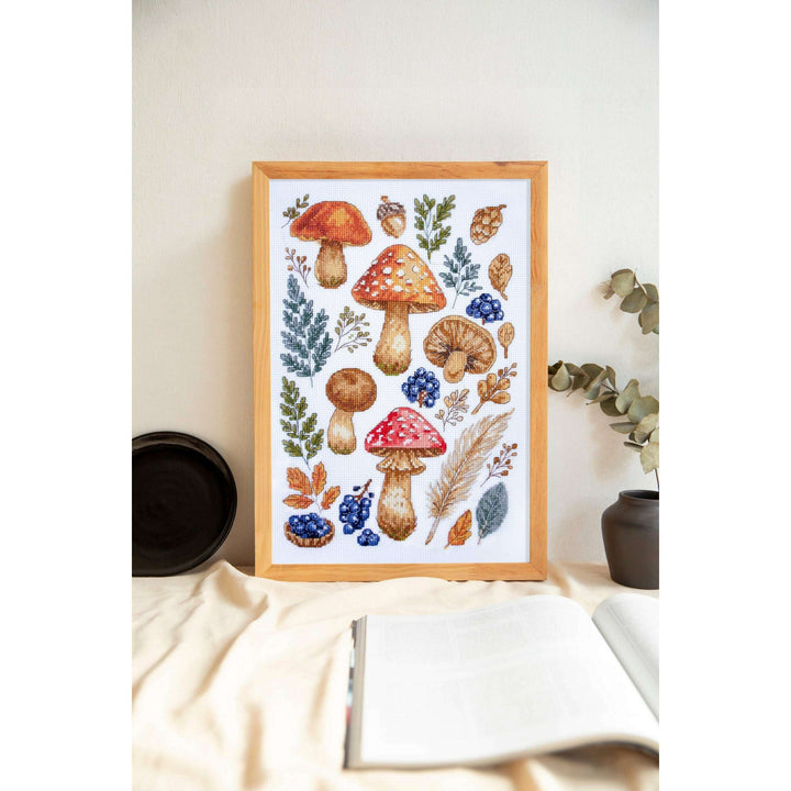 Cross-stitch kit - Forest collection AH-290