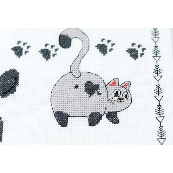 Cross-stitch kit - Meow-meow AH-281