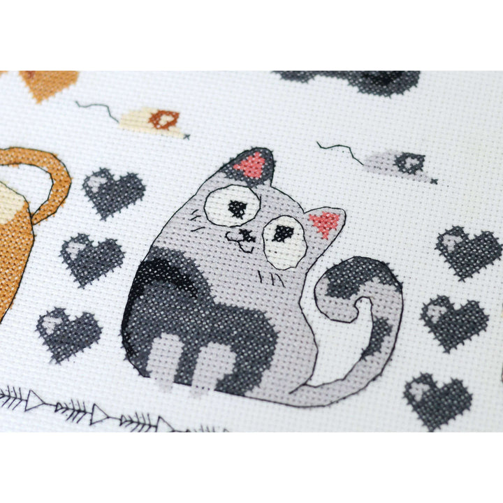 Cross-stitch kit - Meow-meow AH-281
