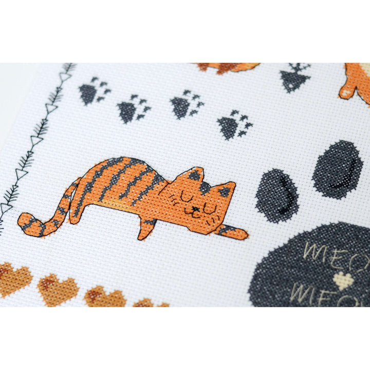 Cross-stitch kit - Meow-meow AH-281