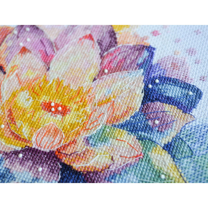 Cross-stitch kit - Shining lotus