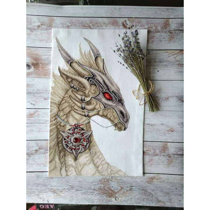 Cross-stitch kit M-319C "Guardian of treasure"