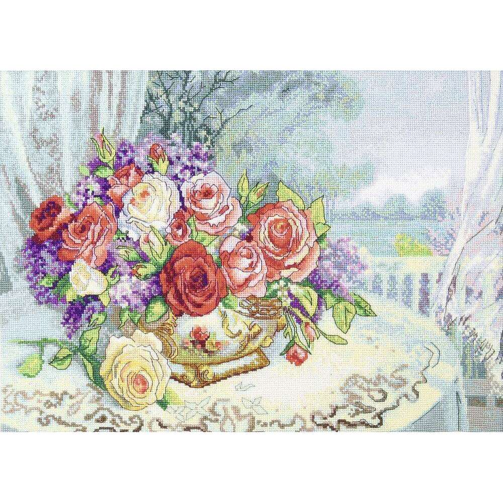 Cross-stitch kit M-399C "Wind blow"