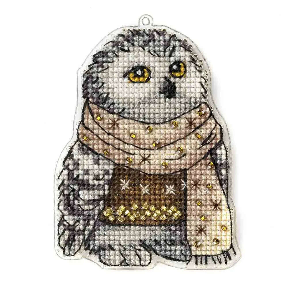 Cross-stitch kit on a plastic base FLX-015