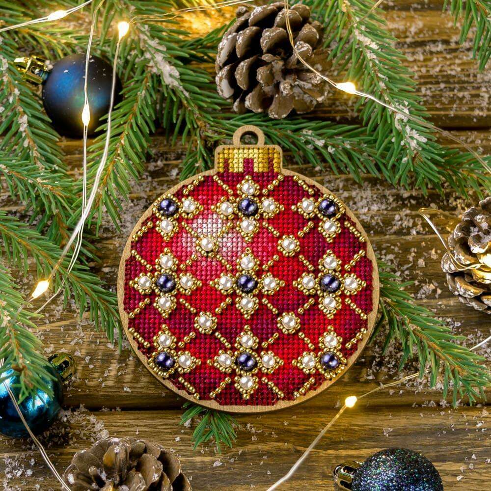 Cross-stitch kit on wood FLW-009