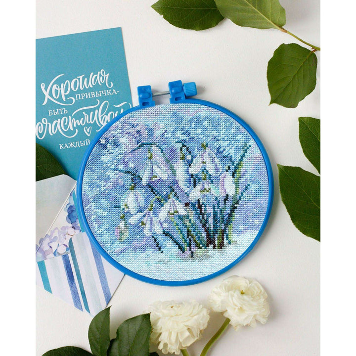 Cross-stitch kit Under the snow AHM-039
