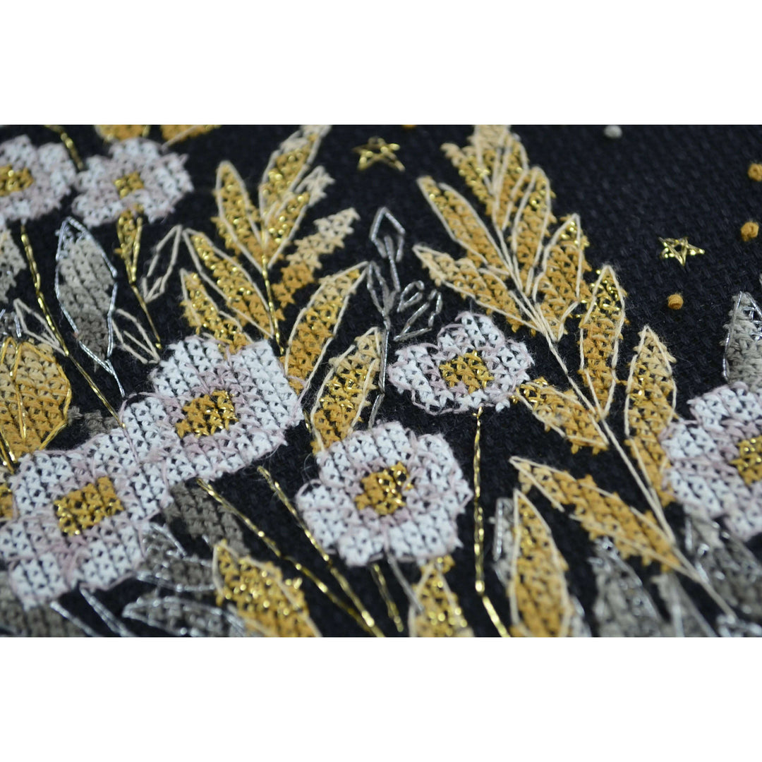 Cross-stitch kits - Shine from the starlight AHM-080