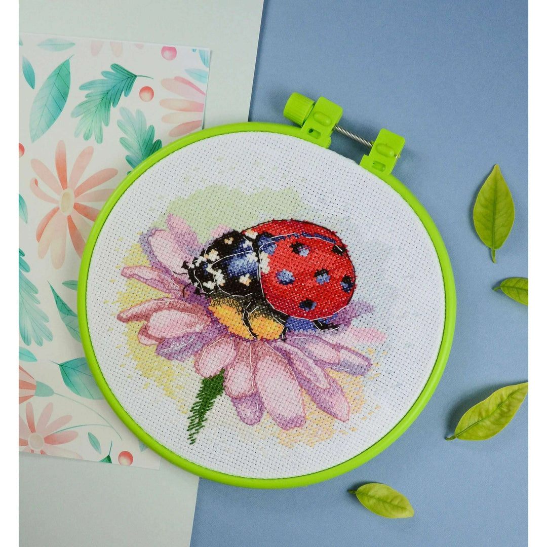 Cross-stitch kits - Sunny Bedryk AHM-078
