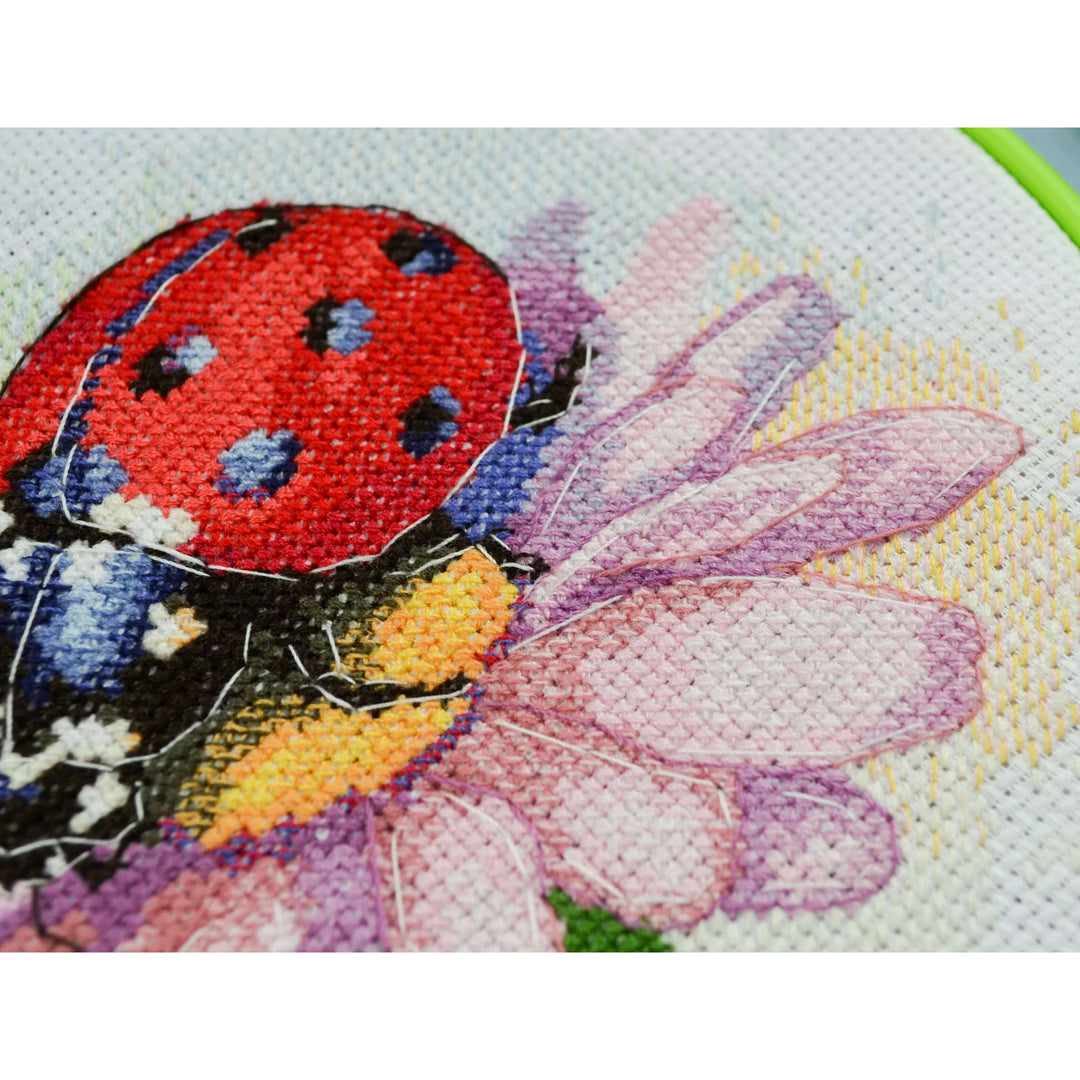 Cross-stitch kits - Sunny Bedryk AHM-078