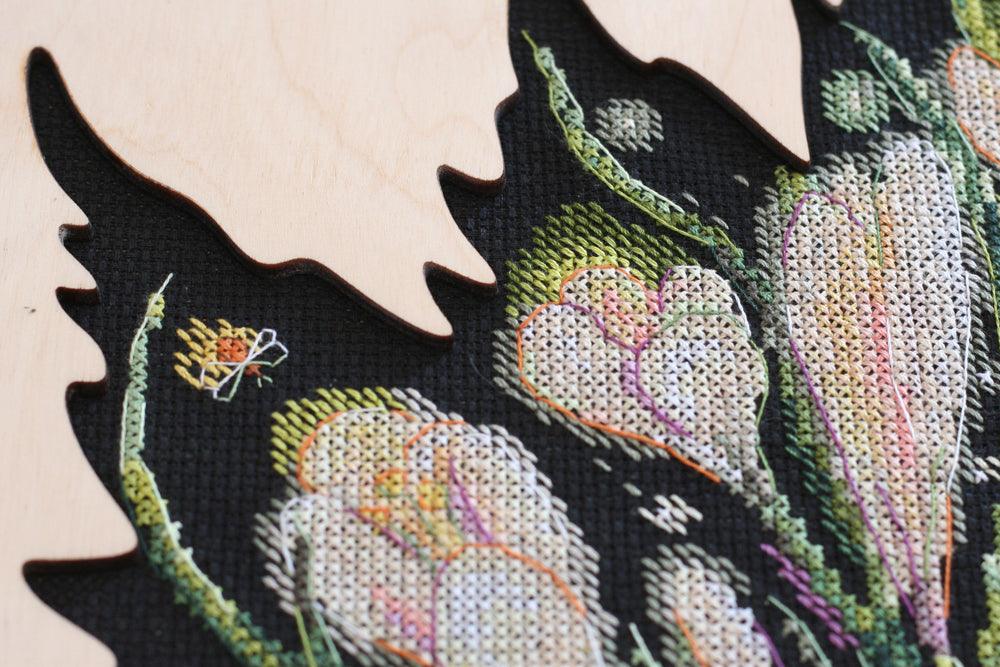 Cross-stitch kit - Little secret AH-115