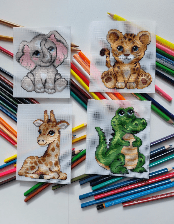 "Cute Animals" 121CS Counted Cross-Stitch Kit