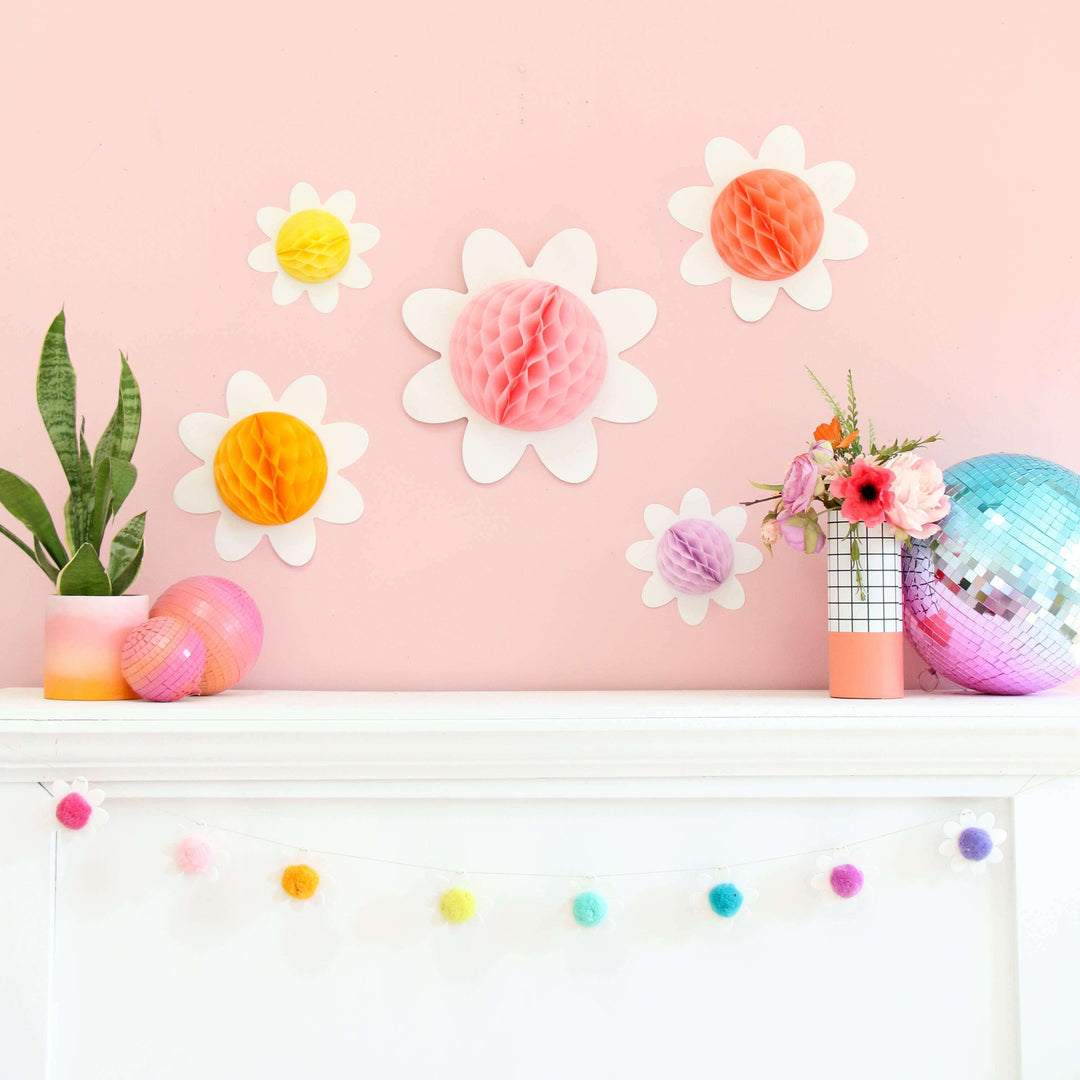 Daisy Honeycomb Wall Decorations