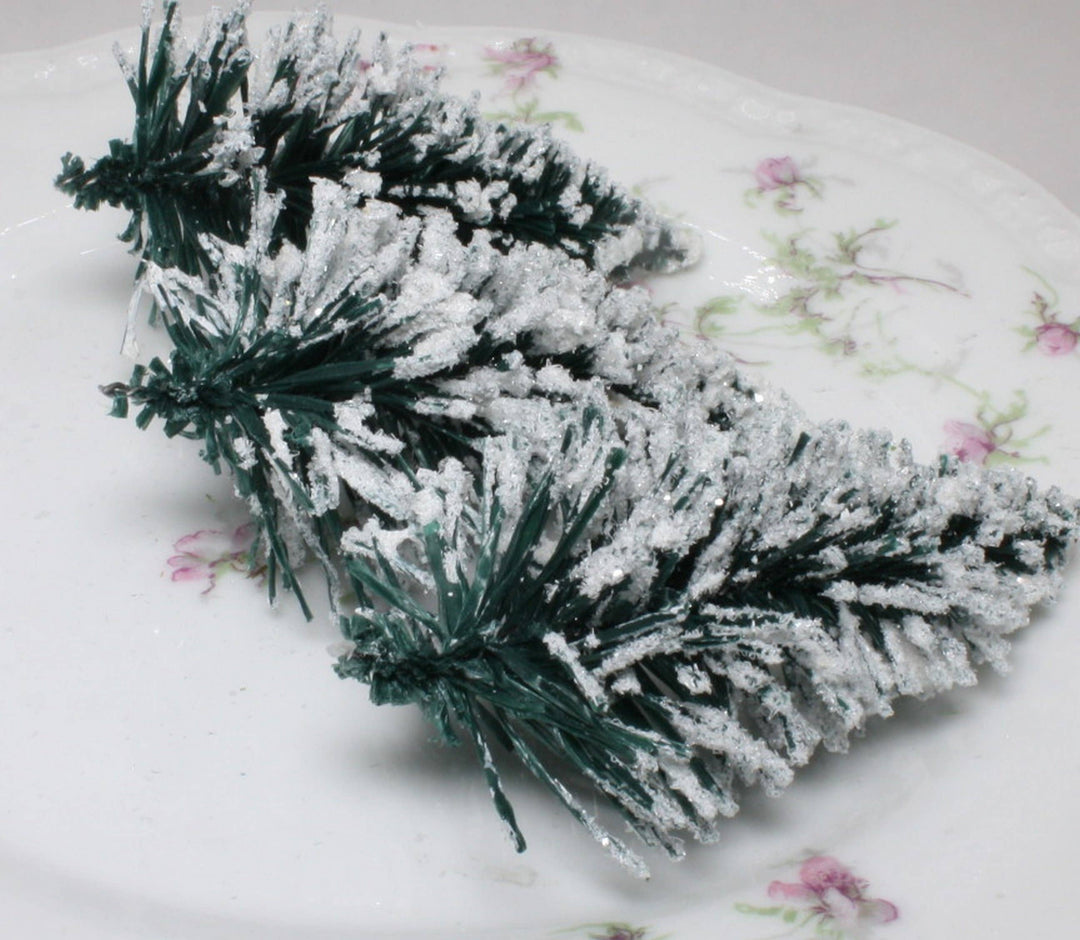 Snowy Forest Trees - 3" Tall - Green - Set of 3 Pcs