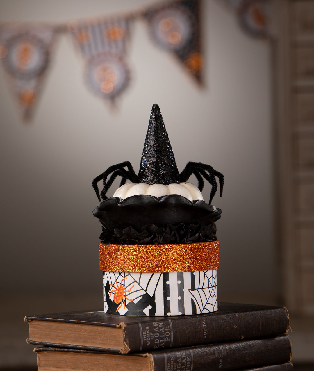 Mrs. Casperita on Box by Bethany Lowe Designs, image 4