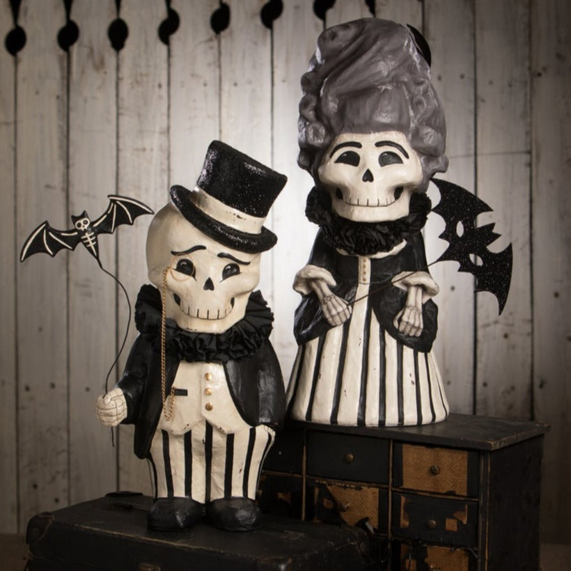 XL Desiree & Desmond Skelly Couple by Bethany Lowe