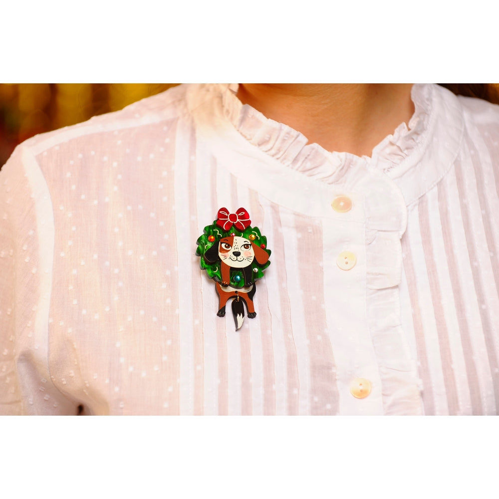 Dog in A Christmas Wreath Brooch by Laliblue 3