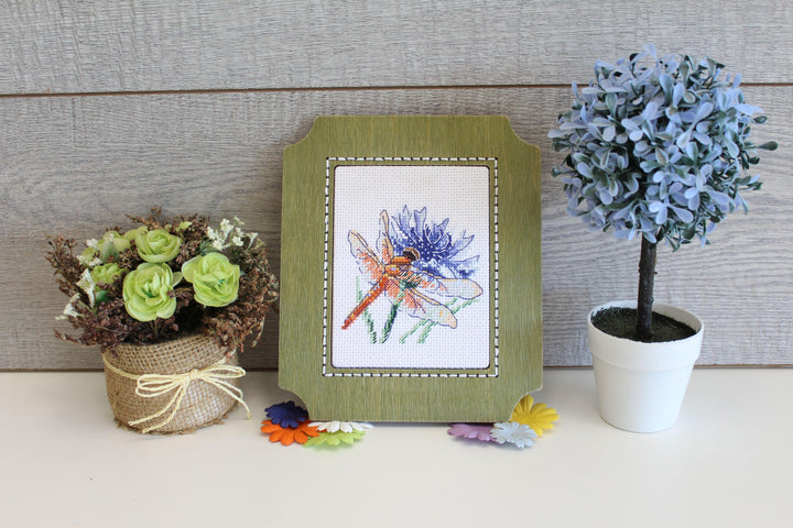 Dragonfly and Cornflower SM-619 Counted Cross Stitch Kit
