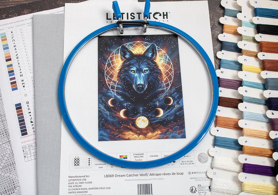 Dream Catcher Wolf L8069 Counted Cross Stitch Kit