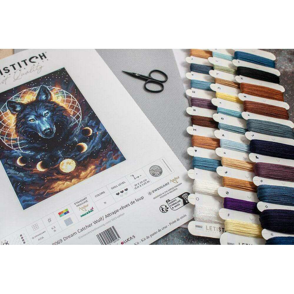 Dream Catcher Wolf L8069 Counted Cross Stitch Kit