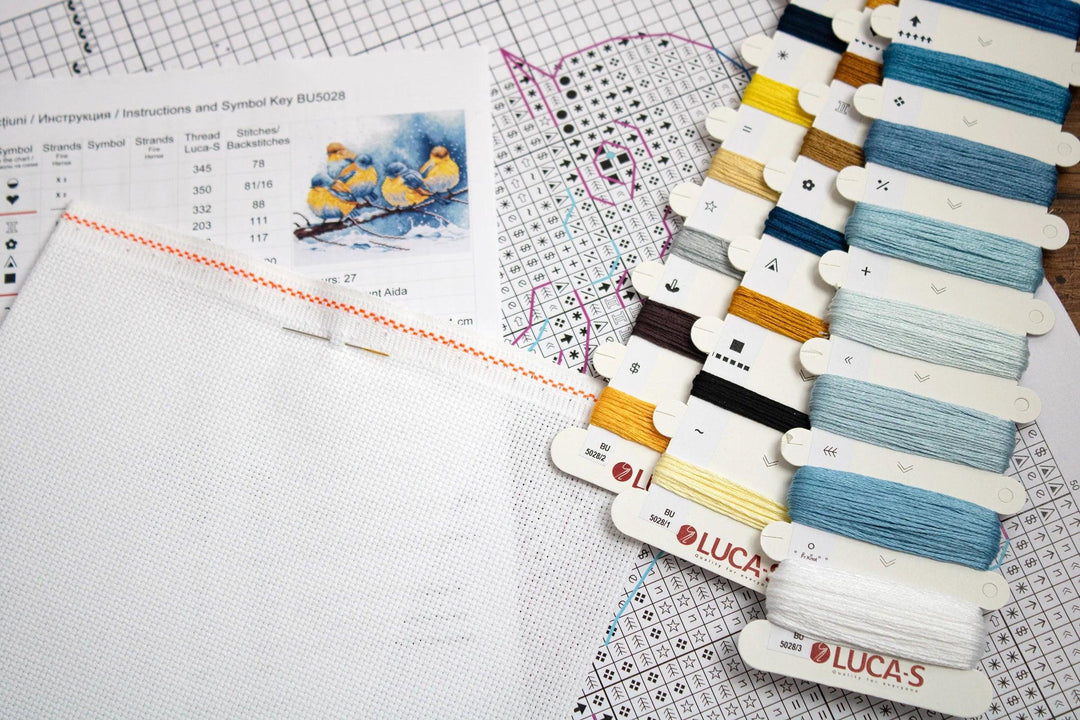 Eastern Bluebirds BU5028l Counted Cross-Stitch Kit