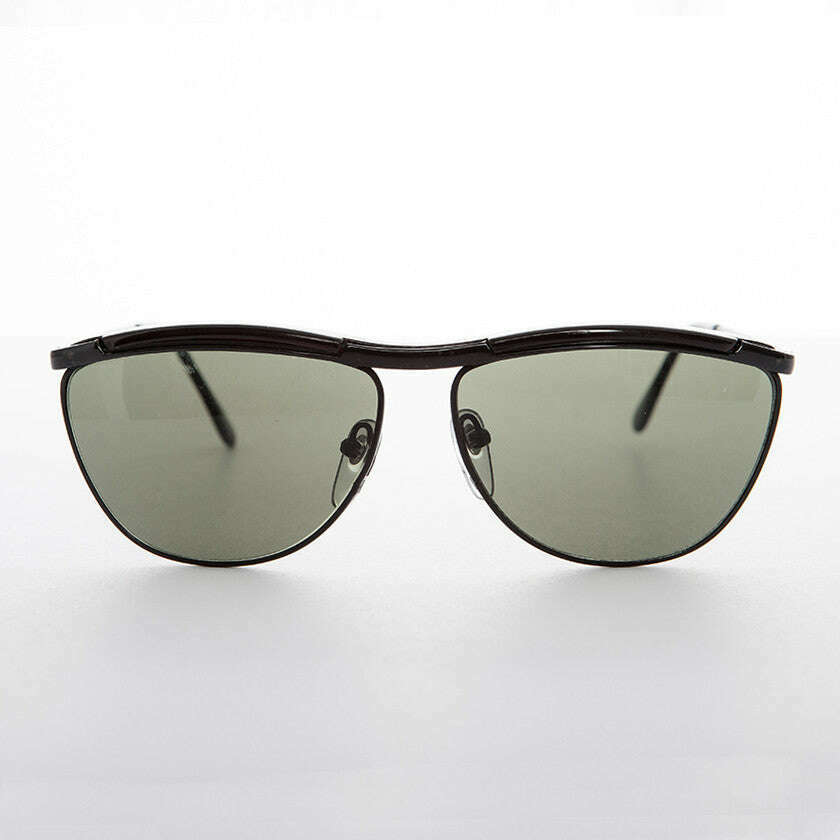 Elegant Sunglass with Rare Brow Bar Design - Fletcher