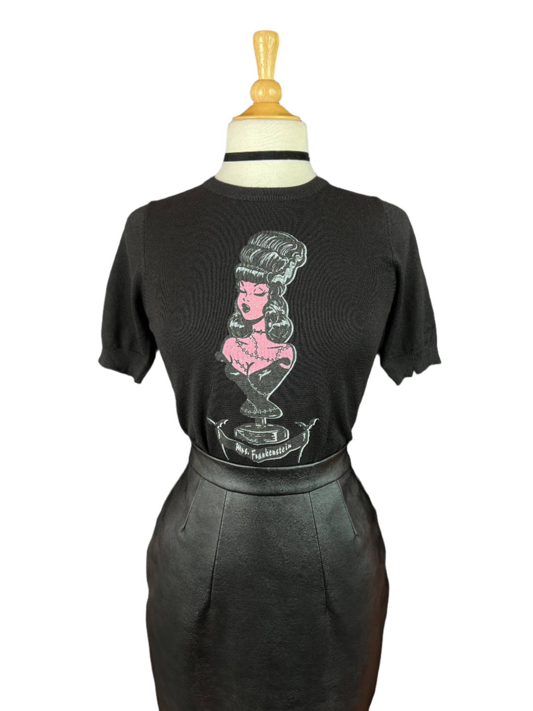 Mrs. Frankenstein short sleeve Sweater in Black