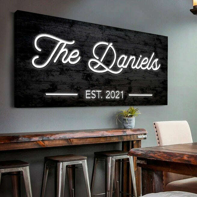 Family Name Sign V