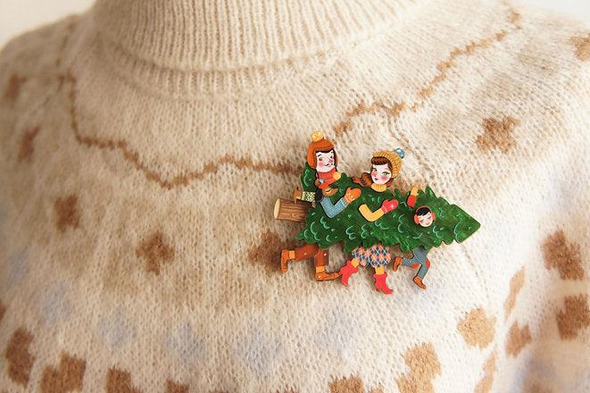 Family With Christmas Tree Brooch by LaliBlue - Quirks!