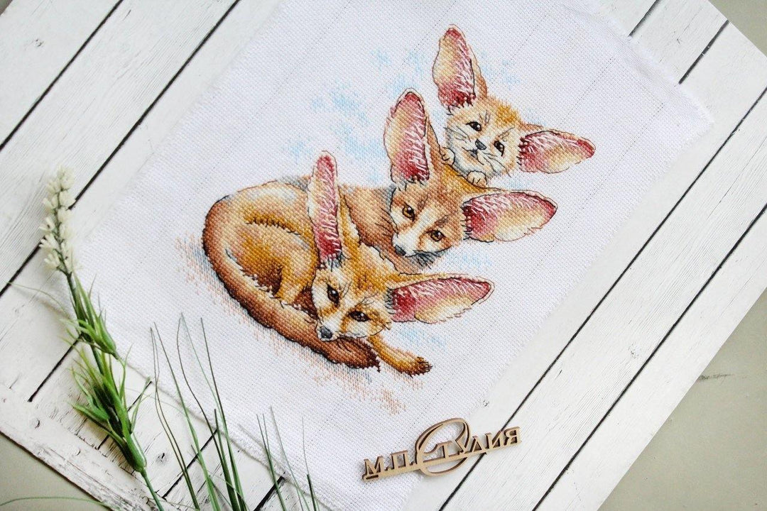 Fennec Fox Family SM-509 Counted Cross Stitch Kit