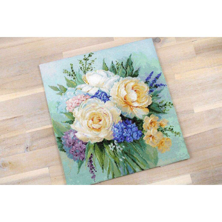 Floral bouquet B2370L Counted Cross-Stitch Kit
