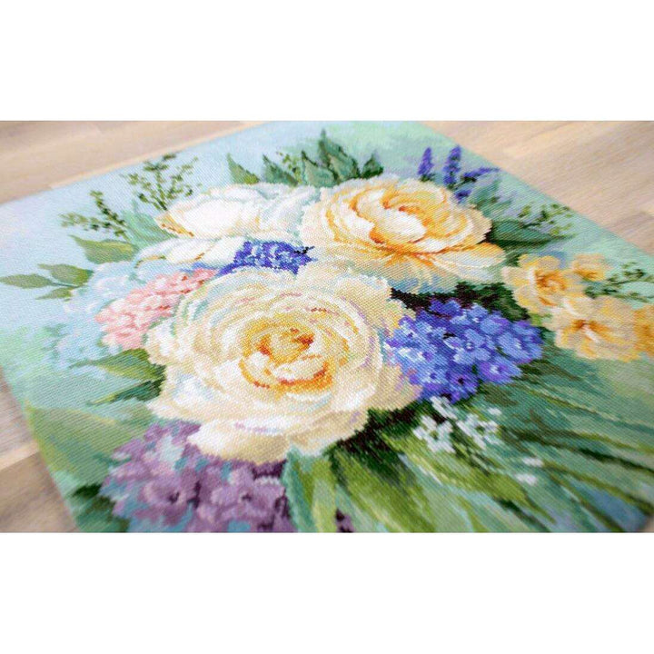 Floral bouquet B2370L Counted Cross-Stitch Kit