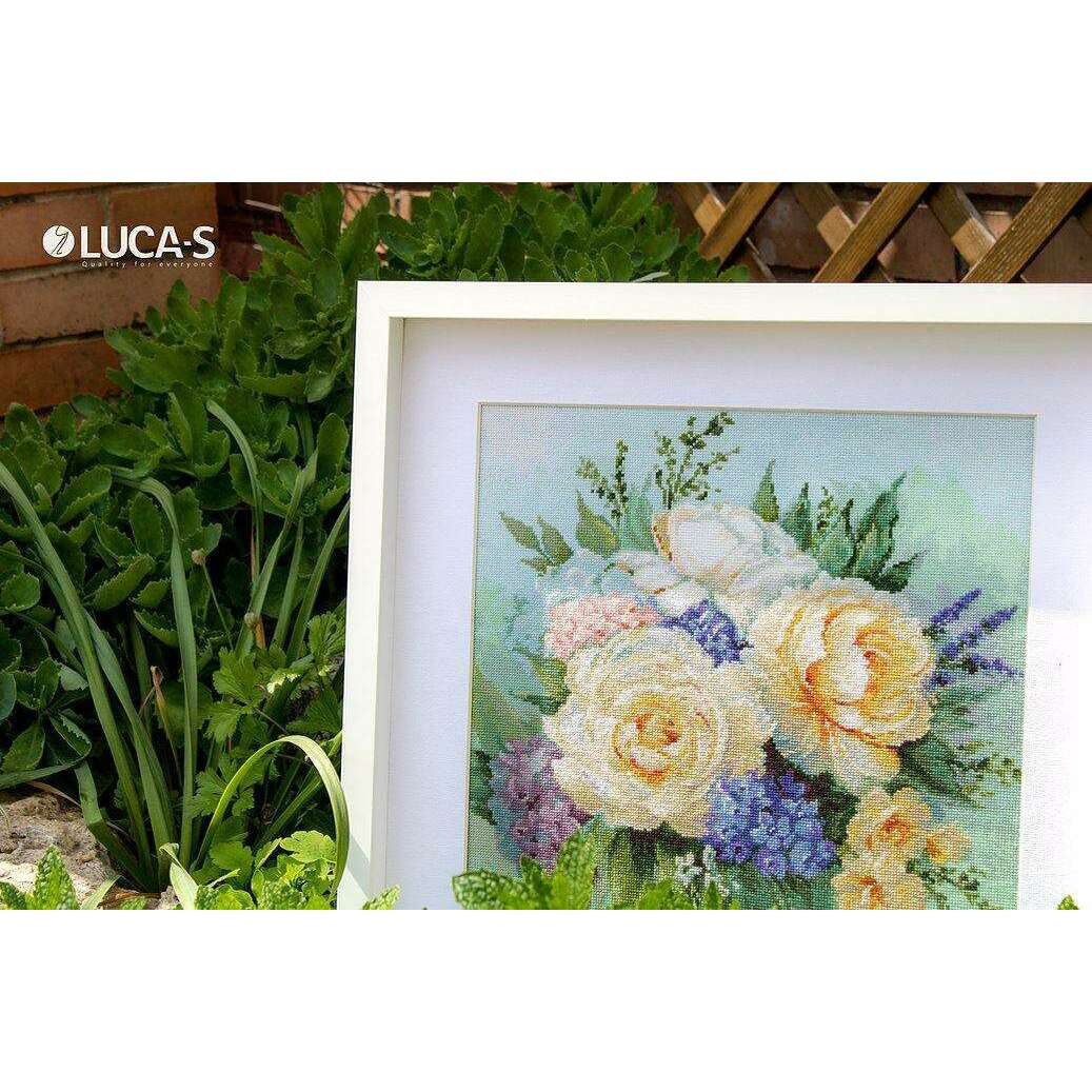Floral bouquet B2370L Counted Cross-Stitch Kit