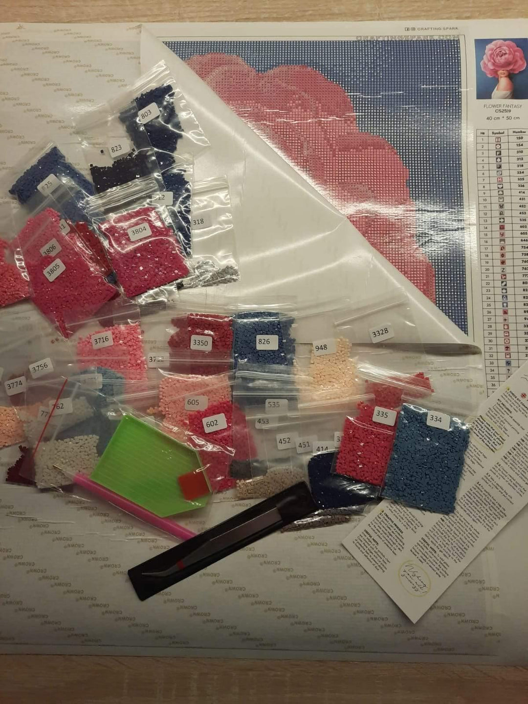 Flower Fantasy CS2519 15.8 x 19.7 inches Crafting Spark Diamond Painting Kit