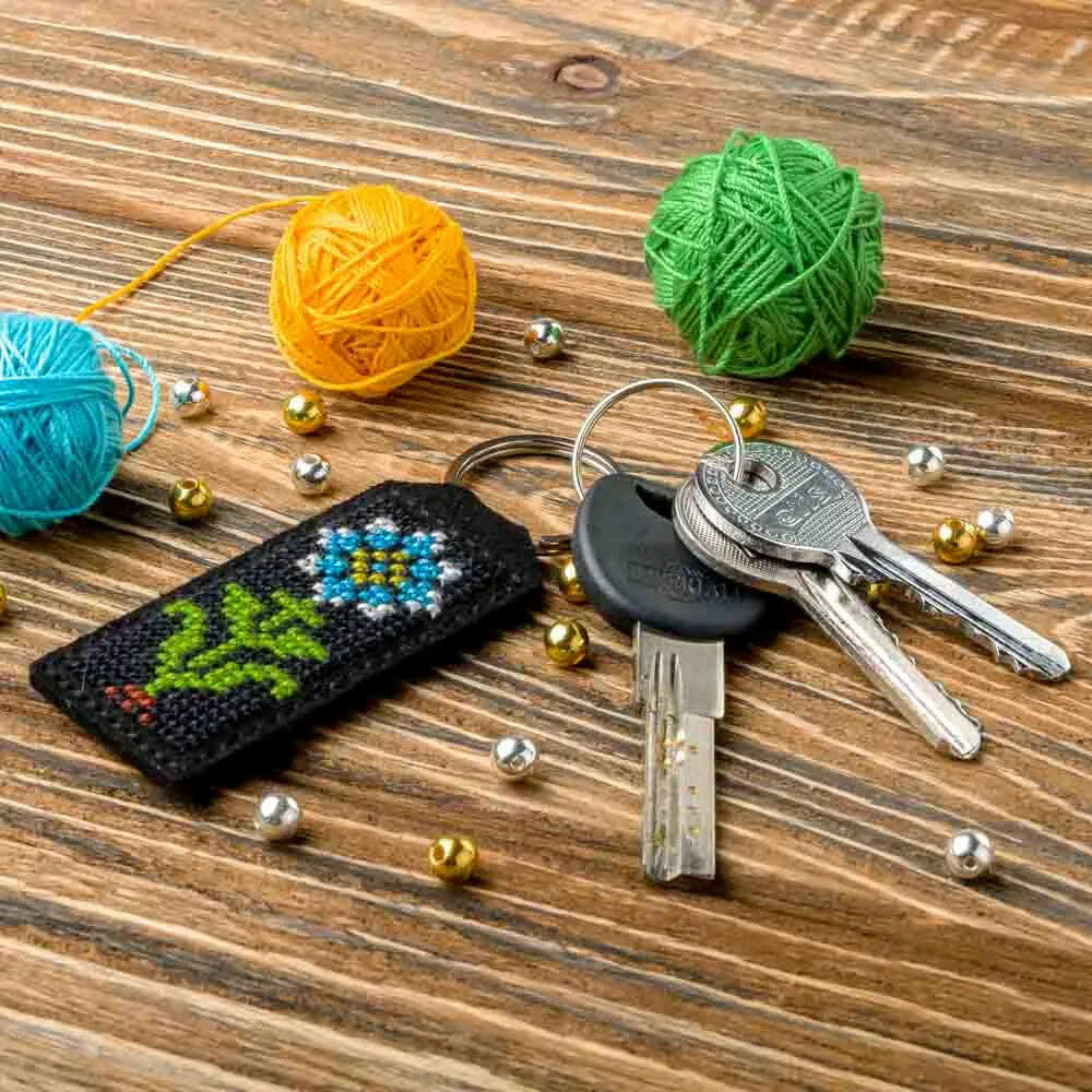 Flower Key Chain Cross-stitch kit on artificial leather FLHL-024