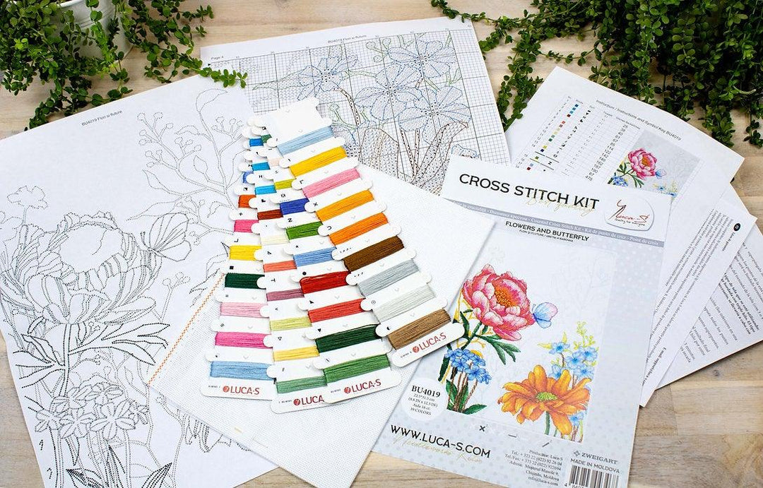 Flowers and Butterfly BU4019L Counted Cross-Stitch Kit