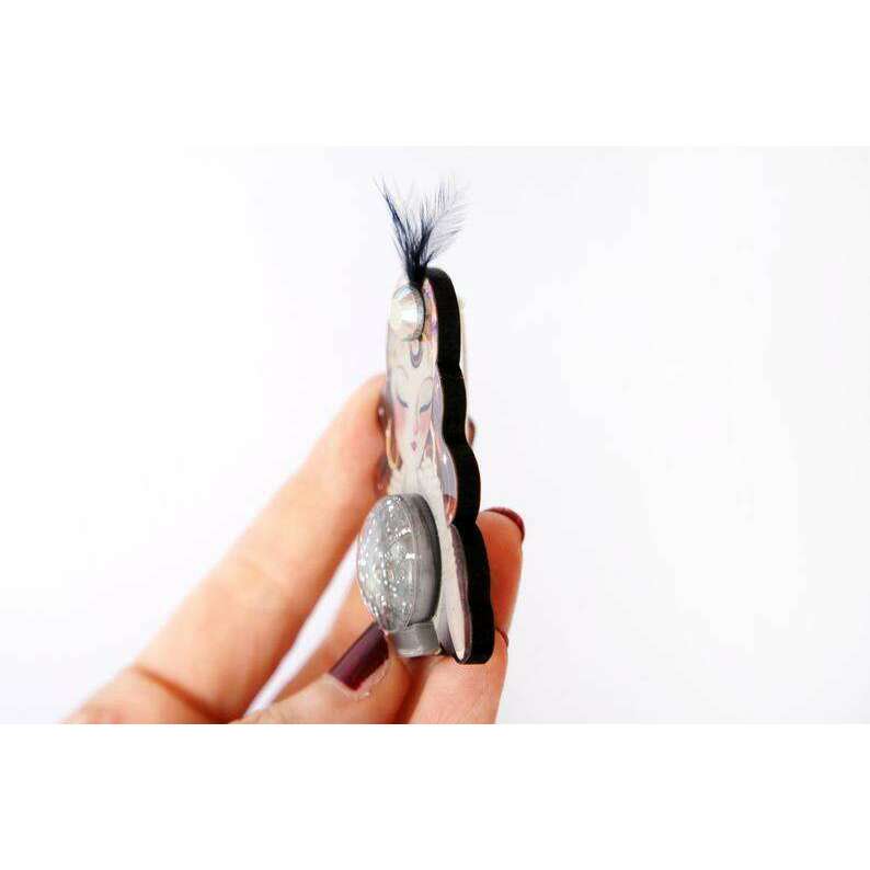Fortune Teller Brooch by LaliBlue - Quirks!