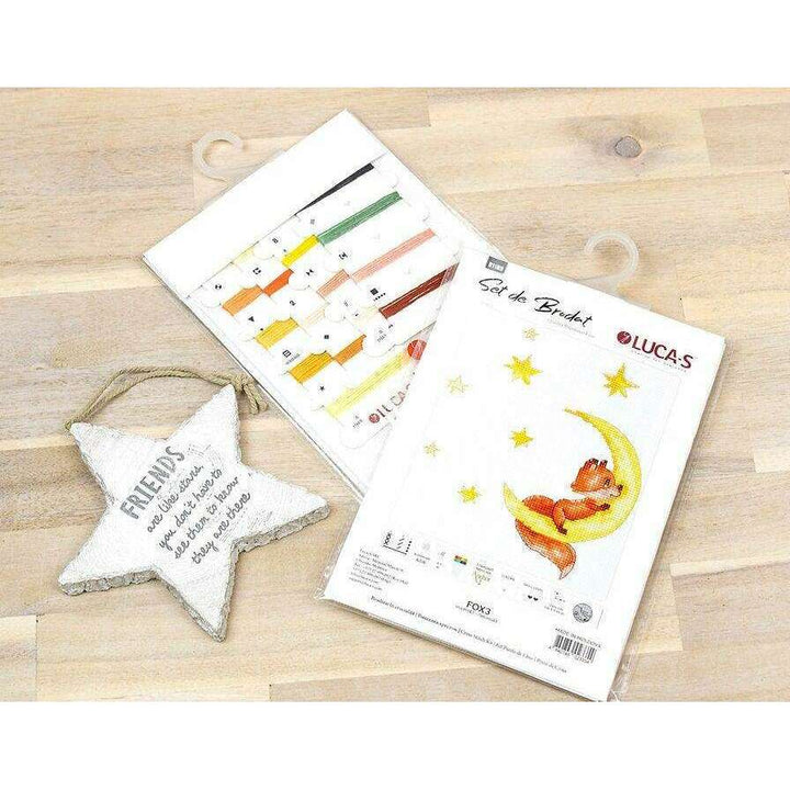 Fox 3 B1189L Counted Cross-Stitch Kit