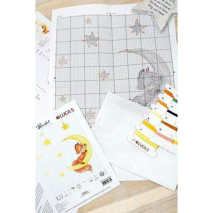 Fox 3 B1189L Counted Cross-Stitch Kit