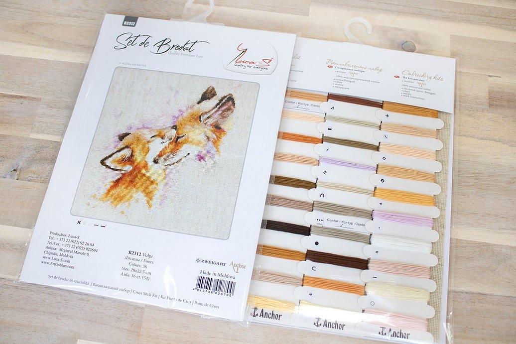 Foxes B2312L Counted Cross-Stitch Kit