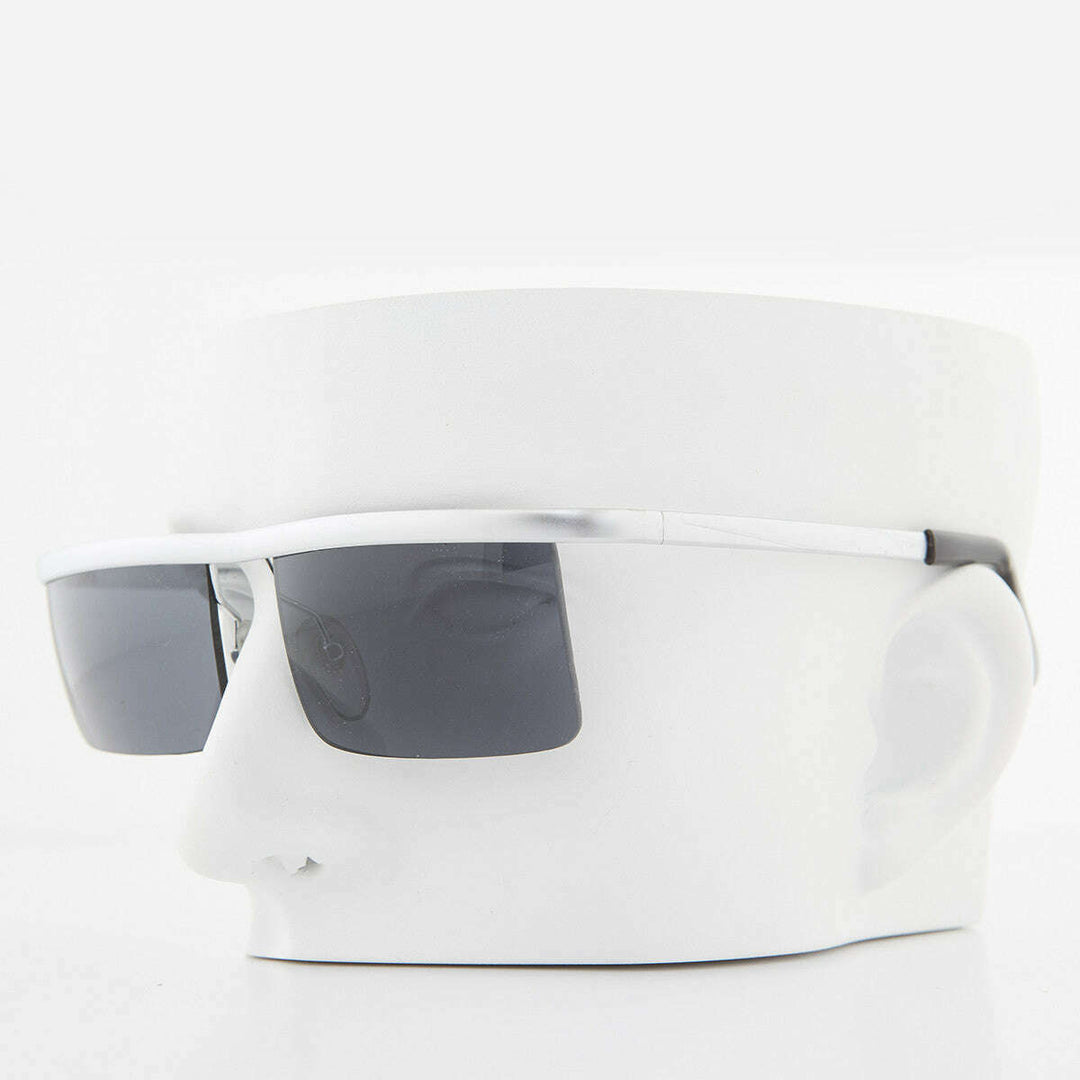 Futuristic Metal Rectangular Vintage Sunglass - Hans