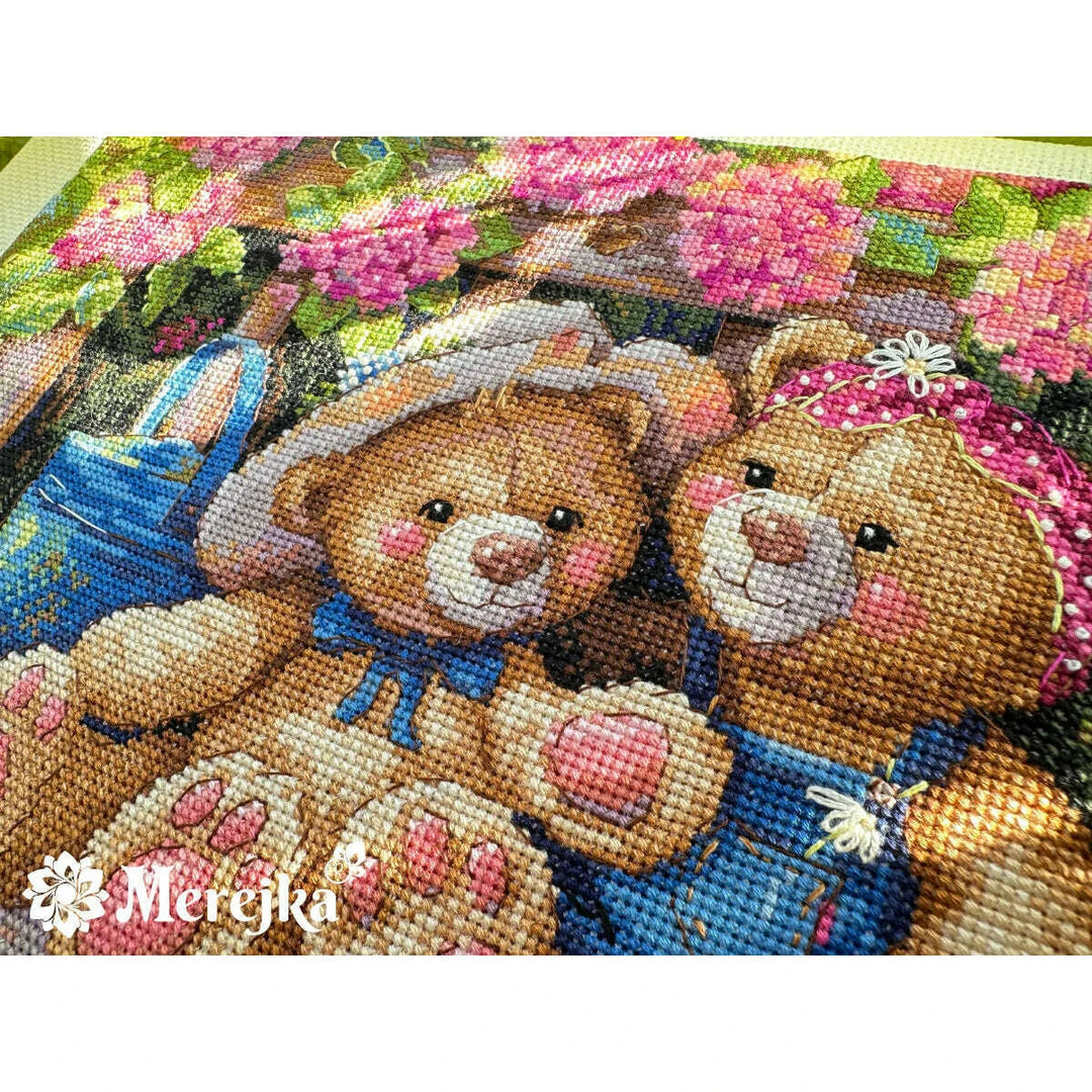 Garden Friends K-265 Counted Cross-Stitch Kit