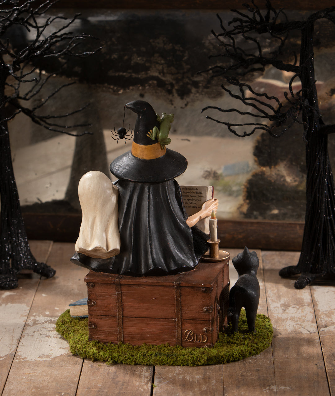 Ghost Stories Witch by Bethany Lowe Designs, image 3