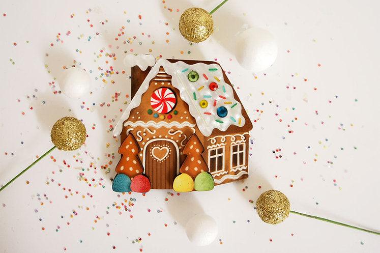 Gingerbread House Brooch by LaliBlue - Quirks!
