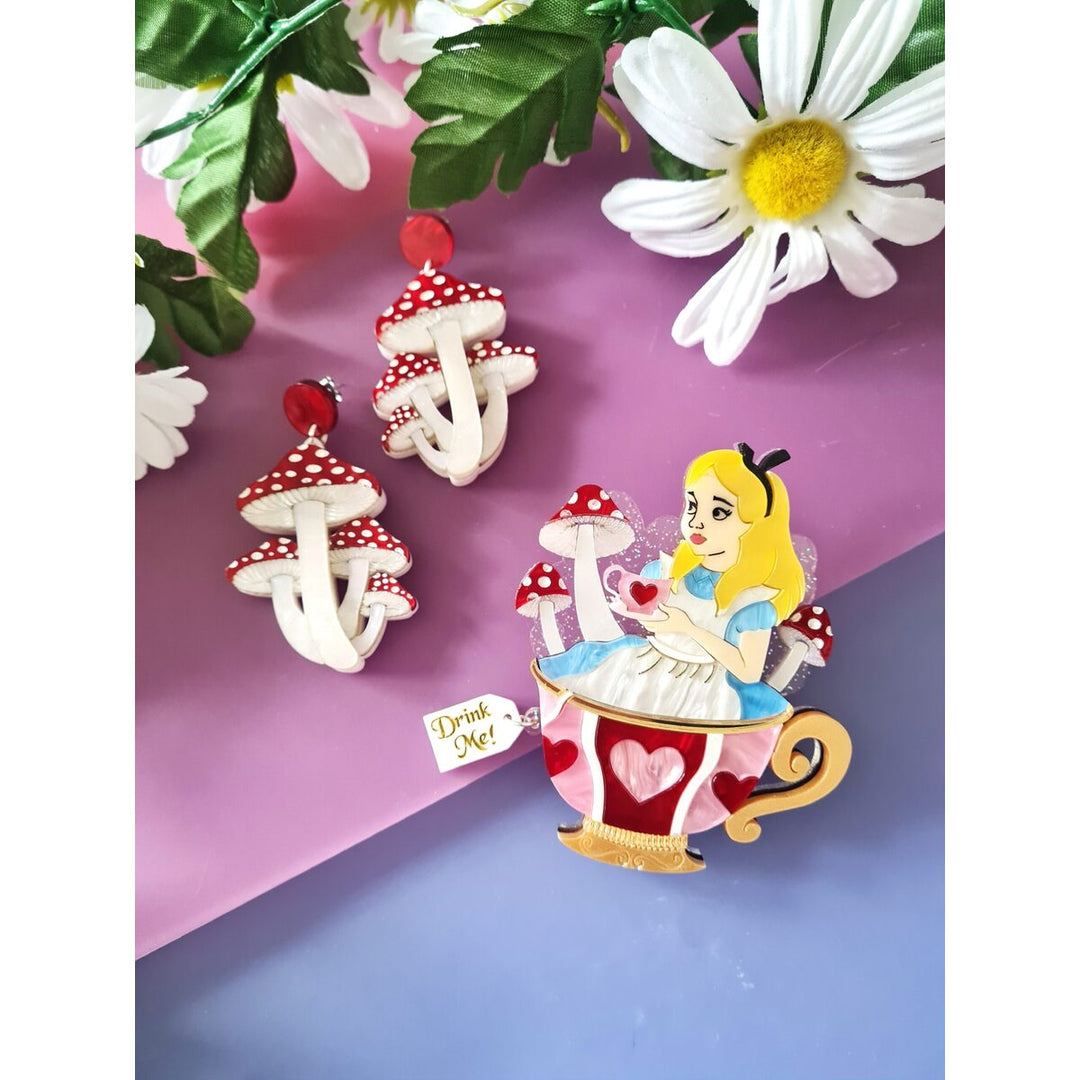 Girl in a teacup brooch or necklace 1