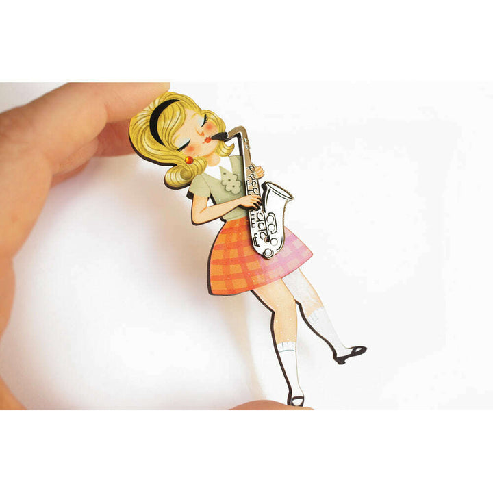 Girl playing the Saxophone Brooch by Laliblue 3