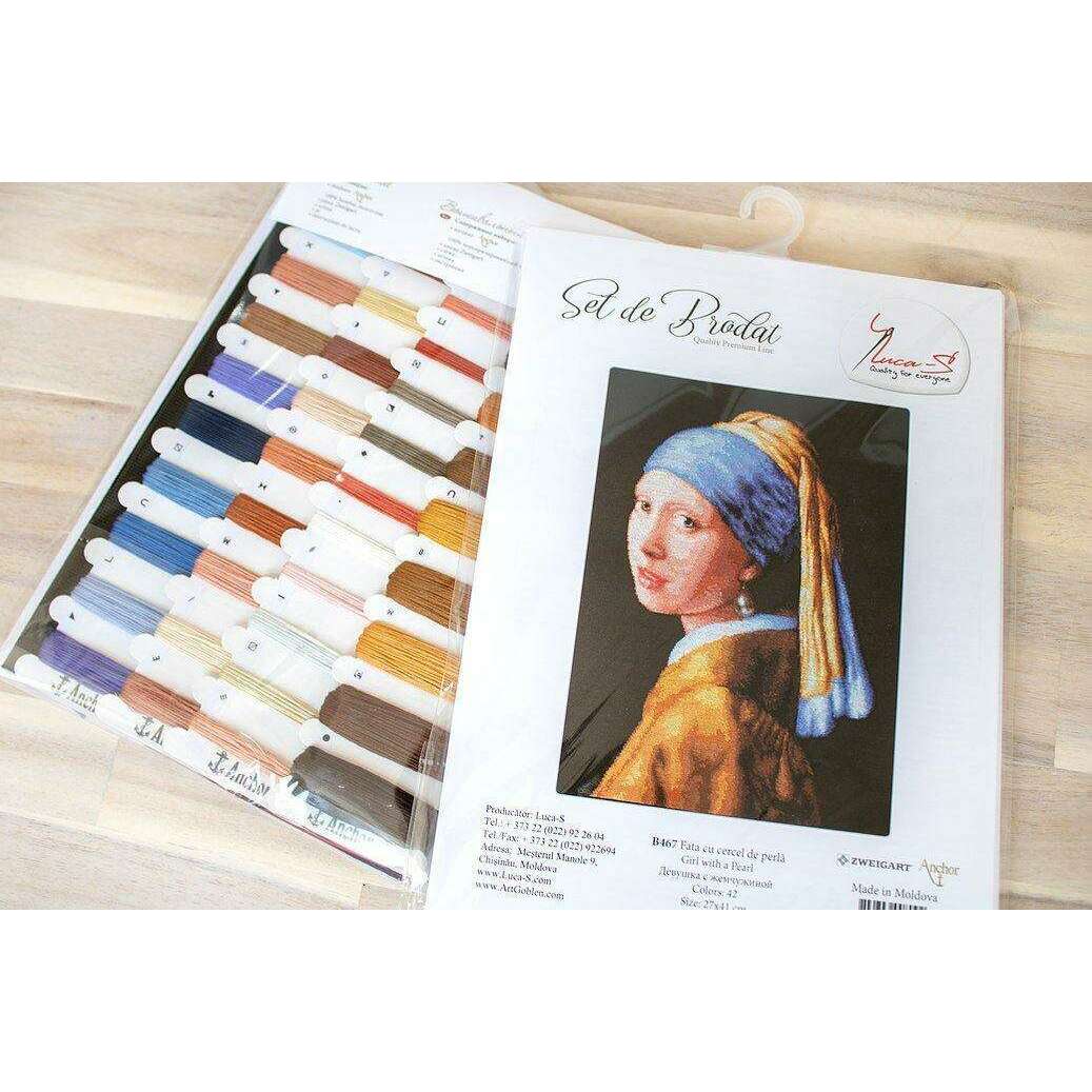 Girl with a Pearl B467L Counted Cross-Stitch Kit